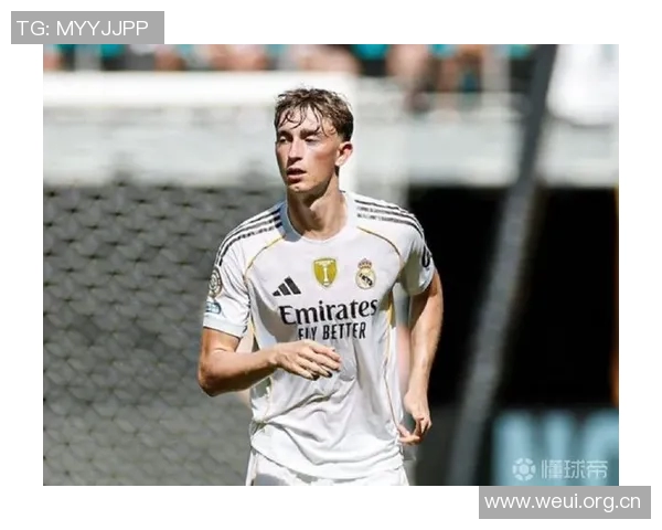 皇马后卫赫伊森因左腿比目鱼肌受伤预计缺阵一到两周